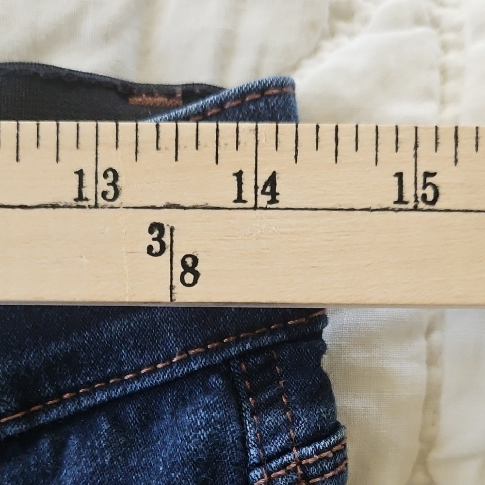 Curve Appeal Mid Rise Skinny Jeans with Comfort Waistband - Picture 5 of 7